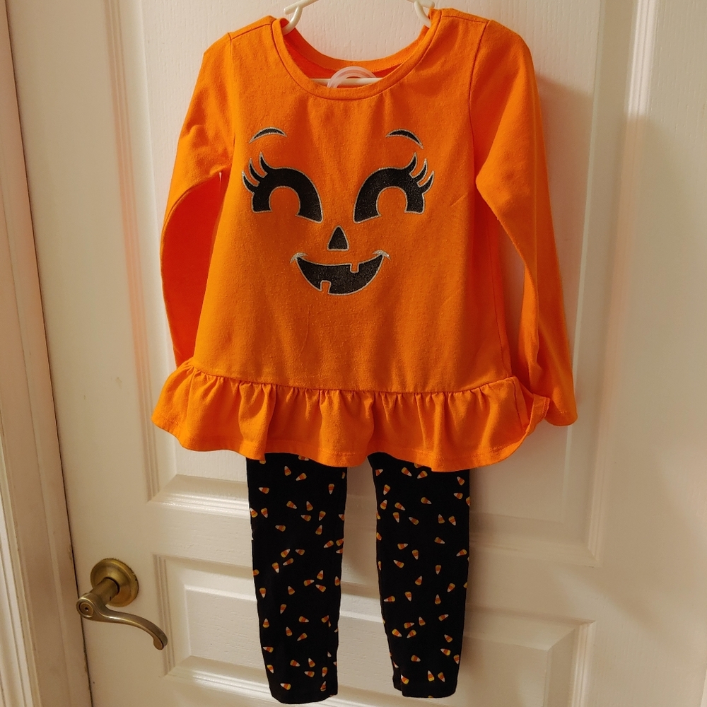 Girls Halloween shirt and leggings